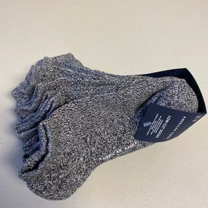 American Eagle Grey Low Cut Socks NWT
